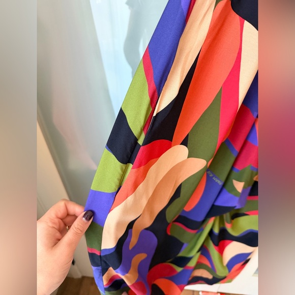 FARM Rio Tropical Abstract Wide Leg Jumpsuit Smocked Back Resort Vacation Size M - Picture 5 of 6